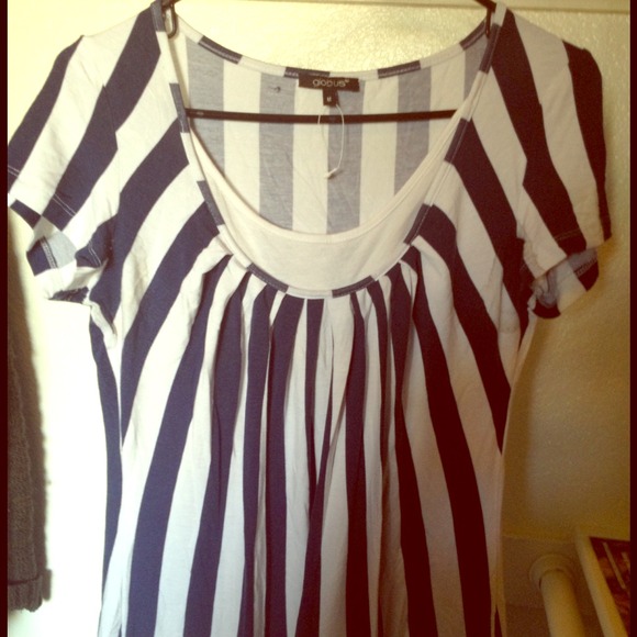 Blue and white vertically striped evening top!
