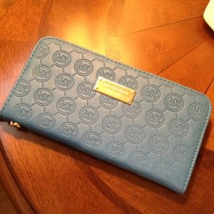 Blue Wallet