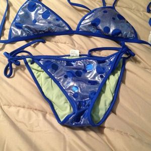 Guess bikini