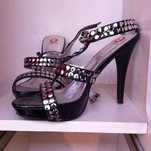 Gorgeous black and silver open toe
