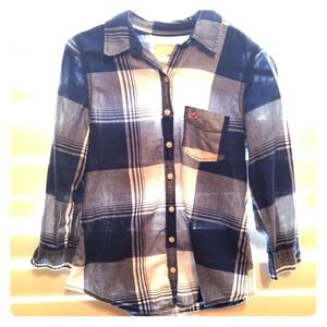 SOLD - Hollister Button Up