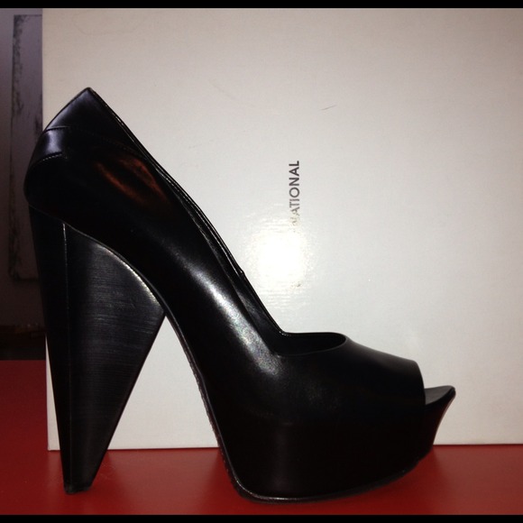 Costume National black platform pumps