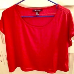 SOLD Boxy deep red tshirt