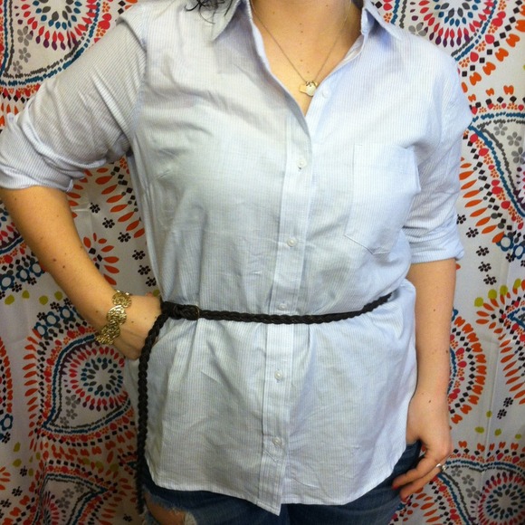Blue and white striped button w/ belt - Picture 1 of 2