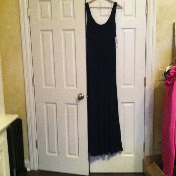REDUCED! NWT! Kay unger new York long gown - Picture 1 of 3