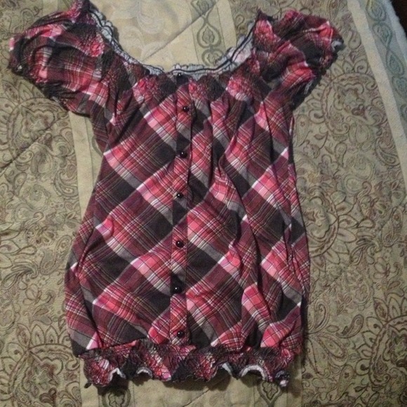 Cute top!
