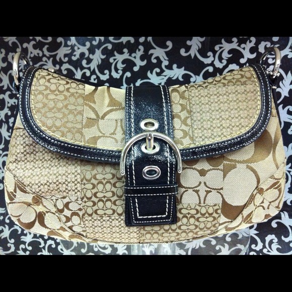 Coach Handbags - SOLD ✂🔻Authentic Coach handbag