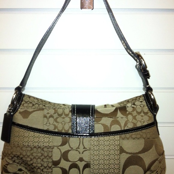 SOLD ✂🔻Authentic Coach handbag - Picture 2 of 4
