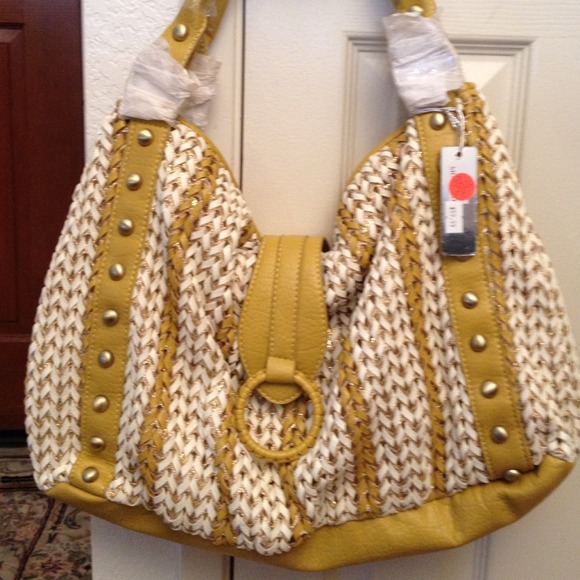 Handbags - Fashion handbag bundle