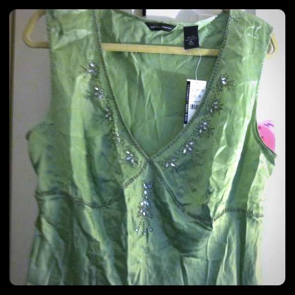 NY&Co. Silky mint green top with sparkles