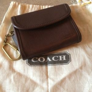 **NWOT**Dark Brown Coach Credit Card Change Purse.