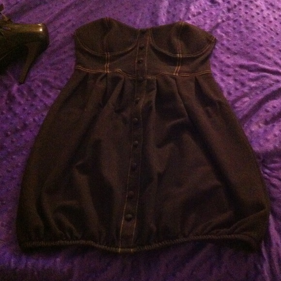 Party dress - Picture 2 of 4