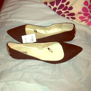 Sold black flats!!