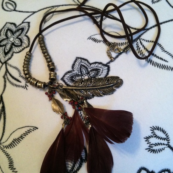 Brown and gold feather necklace
