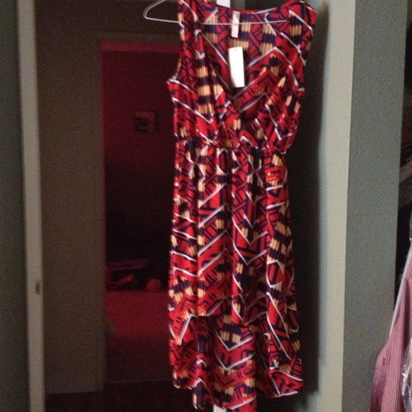 Dresses & Skirts - TRADED