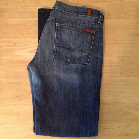 ❌SOLD❌7 for all Mankind "boy cut" jeans SZ 32