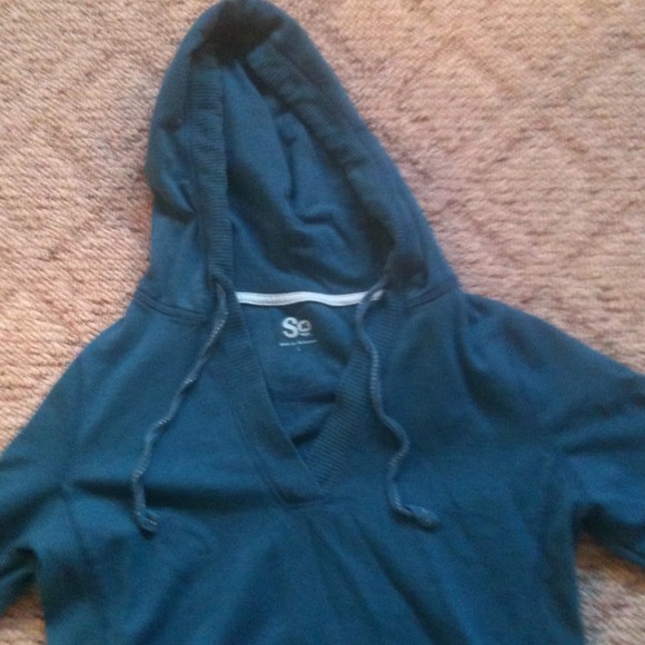 Dark teal v neck pullover hoodie - Picture 2 of 3