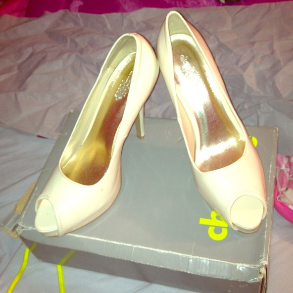 Sold!!! - Picture 1 of 4