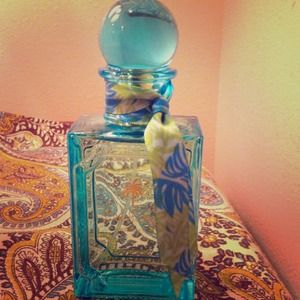 Lilly Pulitzer "Beachy" perfume