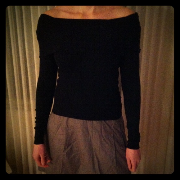 Black top in great condition