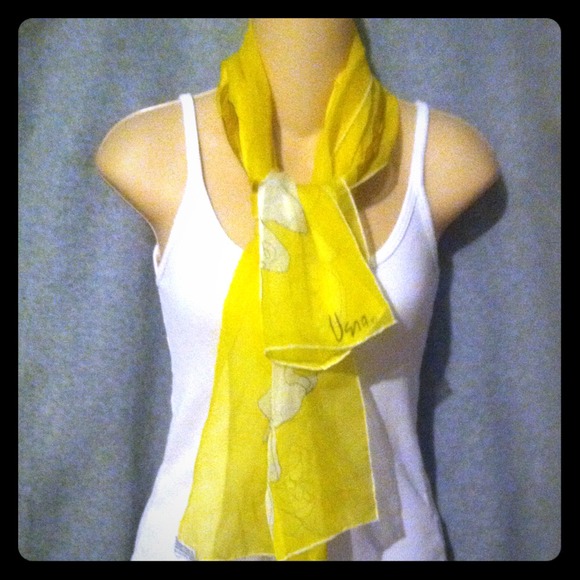 vintage Verasheer yellow scarf