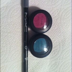 M.A.C Eyeshadow and Eye/Lip Pencil