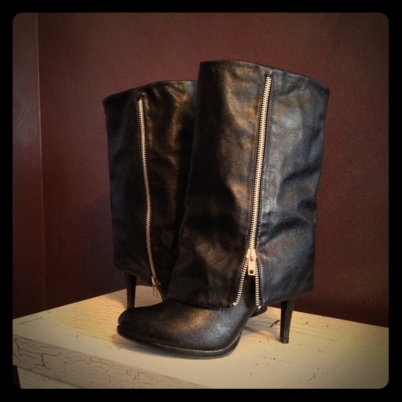 shoe dazzle Boots - Black Mid Calf Boots
