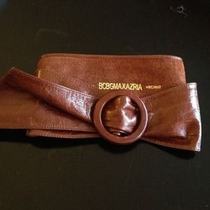 BCBG dark cognac leather waist belt