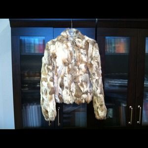 Guess 100% Rabbit fur jacket. Size M.