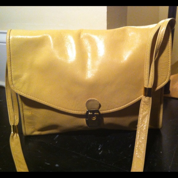 Butter Cream Leather Handbag Florence Italy - Picture 3 of 4