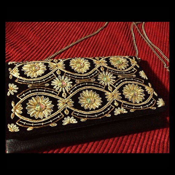 Urban Outffiters cross body handbag /clutch