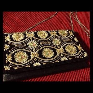 Urban Outffiters cross body handbag /clutch