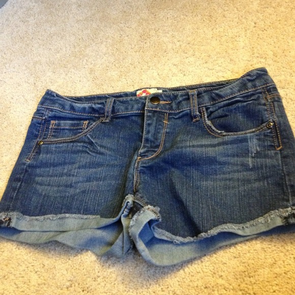 F21 shorts!