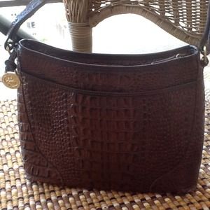 Vintage Authentic Brahmin Leather Bag.