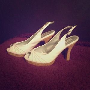 SOLD  Patent Peep Toe Slingbacks🎀👠