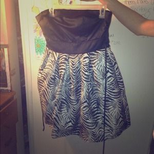 Black split top zebra formal dress  worn one time