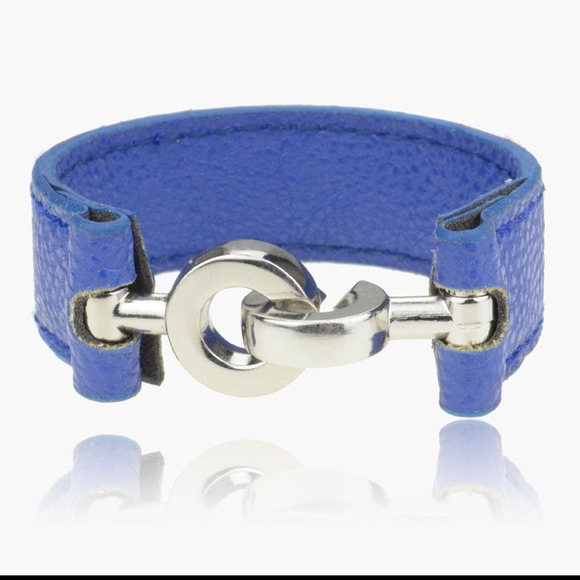 Beautiful!!!! Faux leather blue bracelet