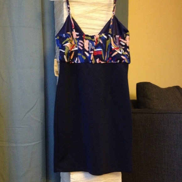 Forever 21 dress in size L! - Picture 3 of 3