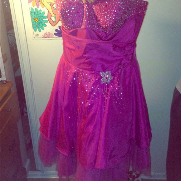 Fuchsia short prom dress