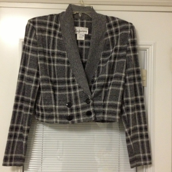 Vintage Short Blazer - Picture 2 of 4