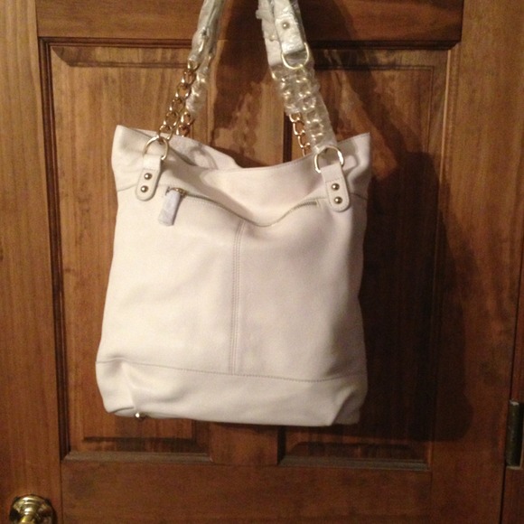 SOLD 👛NWT😍 GUESS Handbag👛SOLD - Picture 3 of 4
