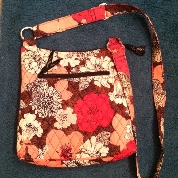Vera Bradley Sling - Picture 2 of 3