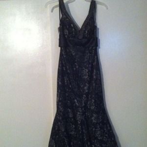Size xs prom dress $150 or best offer!