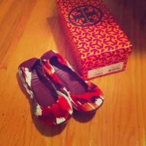 Tory Burch Nylon Eddie Flats size 7