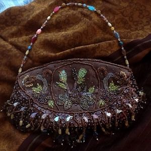 Bundle-satin beaded bag/stretch dress/Tahari top