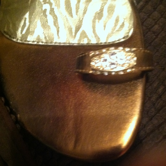 Colorful Creations high heel shoes - Picture 2 of 4