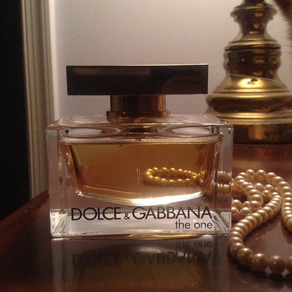 Dolce & Gabbana  " The One "