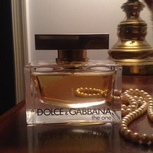 Dolce & Gabbana  " The One "