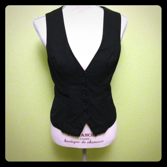 Black tuxedo style vest from The Limited sz M $6