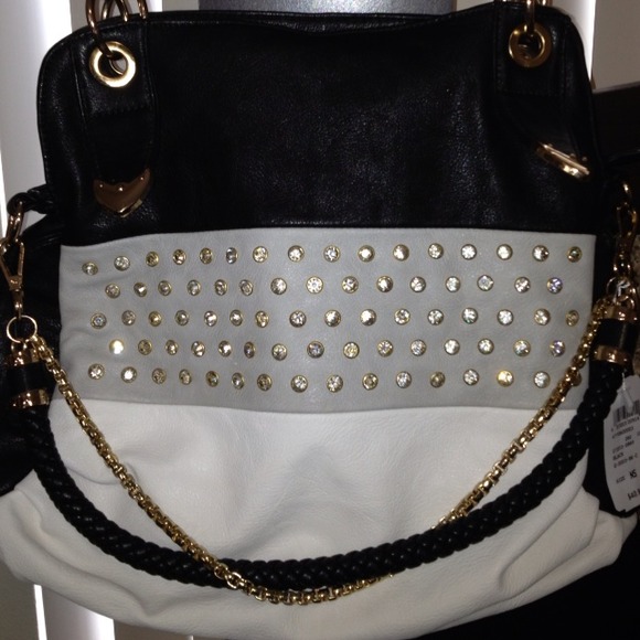 •R E S E R V E D• Purse